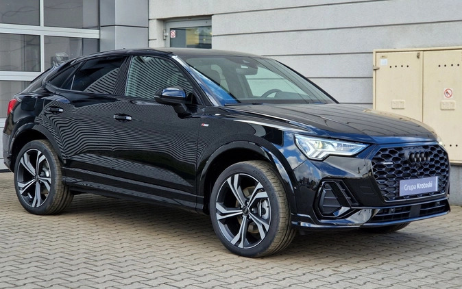 Audi Q3 Sportback cena 295800 przebieg: 10, rok produkcji 2024 z Szczuczyn małe 781